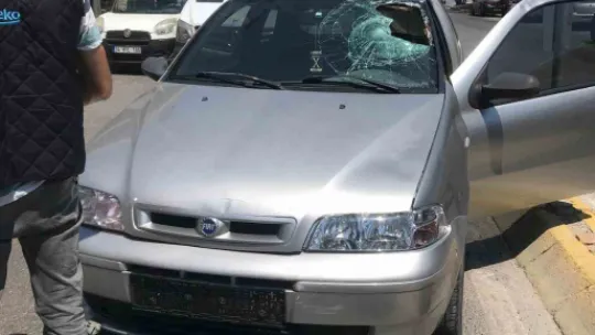 Otomobilin çarptığı yaya yaralandı
