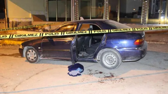 Otomobilinde pompalı tüfekle saldırıya uğrayan şahıs yaralandı