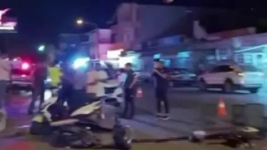 Otomobille çarpışan motosikletli genç hayatını kaybetti