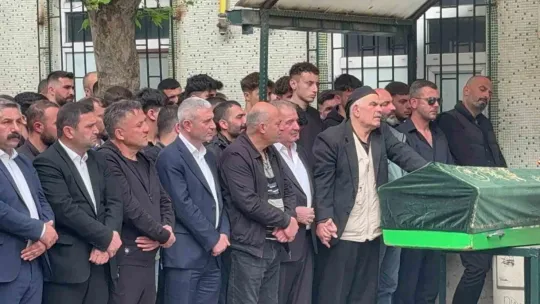 Otomobille kafa kafaya çarpışan motosikletin sürücüsü hayatını kaybetti