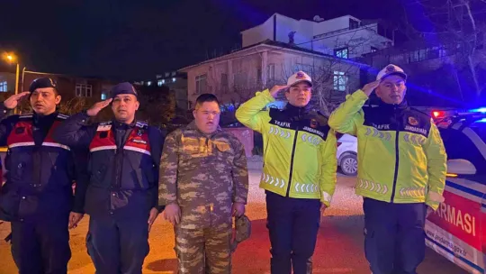 Özel birey Ali'nin asker olma hayali gerçek oldu, kınası bile yakıldı