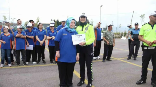 Özel bireyler trafik kurallarını eğlenerek öğreniyor