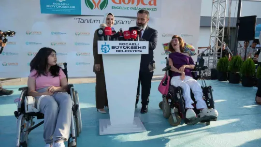 Özel bireylerin Bakan Göktaş sevinci