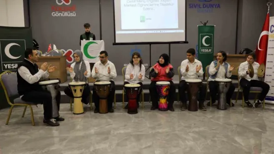 Özel çocuklar Yeşilay için söyledi