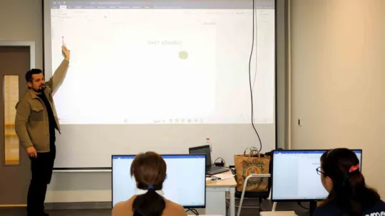 Özel gereksinimli bireylere bilgisayar ve kodlama eğitimi