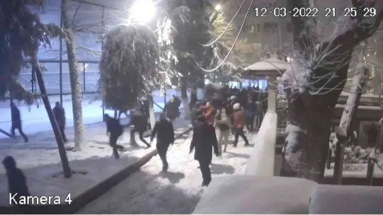 Kartopu savaşı silahlı kavgaya dönüştü: 6 yaralı!