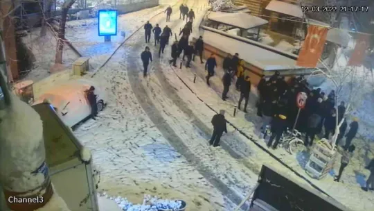 Kartopu savaşı silahlı kavgaya dönüştü: 6 yaralı!