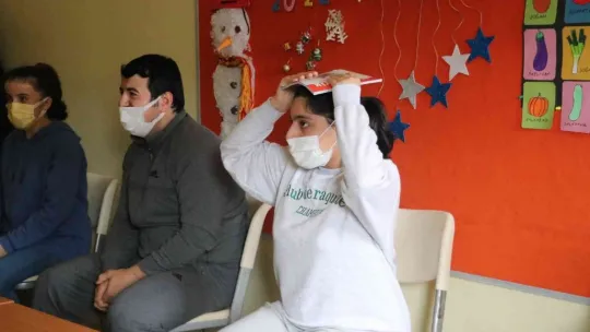 Özel öğrenciler deprem gerçeğini tatbikatla öğrendi