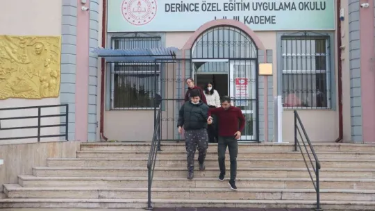 Özel öğrenciler deprem gerçeğini tatbikatla öğrendi