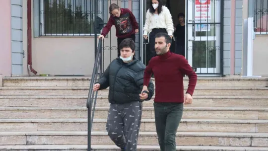 Özel öğrenciler deprem gerçeğini tatbikatla öğrendi