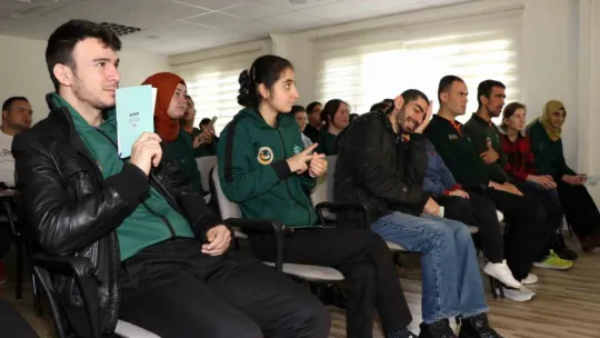 Özel öğrencilere deprem eğitimi