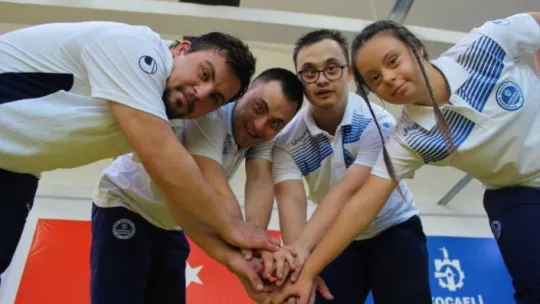 Özel sporcular, Türk bayrağını dalgalandırabilmek için hazırlanıyor