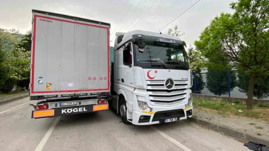 Ukrayna'dan Kocaeli'ye gelip alkollü halde kazaya karıştı