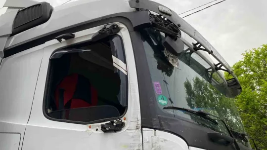 Ukrayna'dan Kocaeli'ye gelip alkollü halde kazaya karıştı