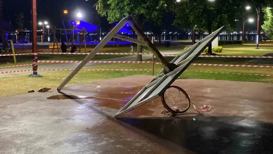 İzmit'teki parkta korku dolu anlar!