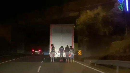 Patenci gençlerin tehlikeli yolculuğu!