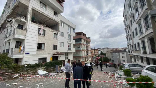 Patlamada yaralanan 3 kişi taburcu edildi
