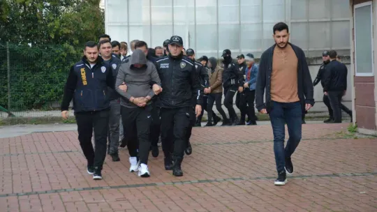 Prefabrik ev vaadiyle dolandırıcılığa 17 tutuklama