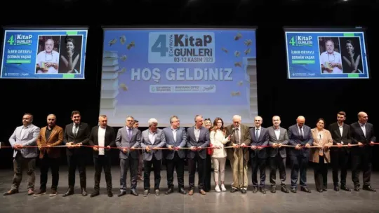 Prof. Dr. İlber Ortaylı gençlere Atatürk'ü anlattı