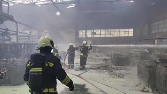 Raf fabrikasındaki yangın korkuttu