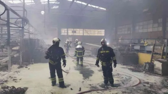 Raf fabrikasındaki yangın korkuttu