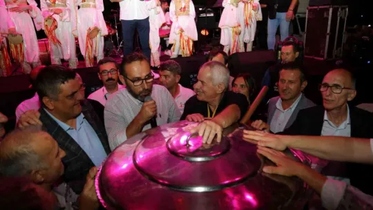 Rafet El Roman'dan unutulmaz bir gece