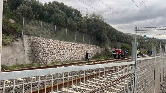 Kocaeli'de vatandaşa Yüksek Hızlı Tren çarptı