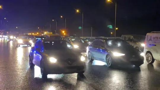 Kapanan Kuzey Marmara Otoyolu 3 saat sonra açıldı