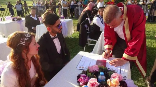 Roman çiftler toplu nikah töreniyle dünya evine girdi