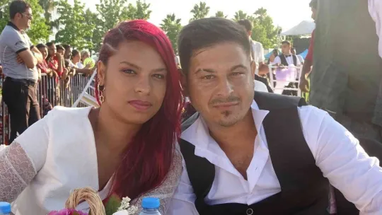 Roman çiftler toplu nikah töreniyle dünya evine girdi