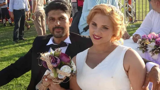 Roman çiftler toplu nikah töreniyle dünya evine girdi