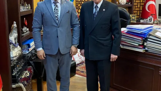 Roman toplumu projelerini Devlet Bahçeli'yle anlattılar