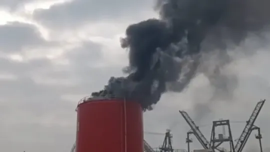 Safiport limanında patlama