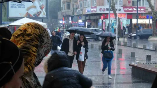 Sağanak yağış bile onları durduramadı