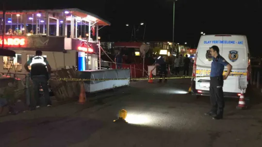 İzmit Sahilde yürürken kadın silahlı saldırıya uğradı