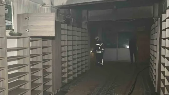 Kocaeli'de sahur vakti camide korkutan yangın