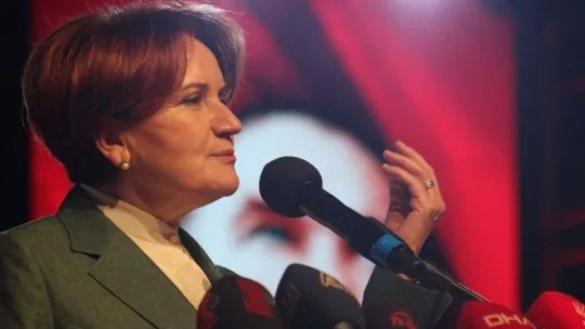 Şaka gibi açılış!