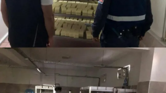 Sakarya'da 1,5 milyonluk sahte kaşar peyniri operasyonu