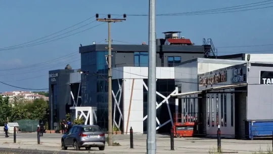 Sakarya'da araç dizayn firmasına operasyon