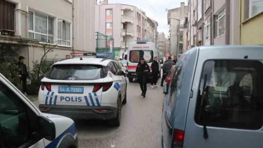 Sakarya'da iki grup arasında bıçaklı kavga: 1 yaralı