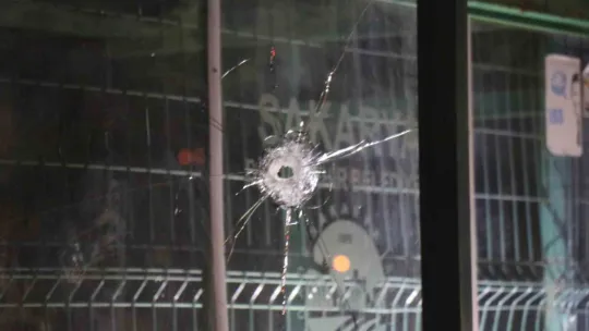 Sakarya'da laf atma iddiası, silahlı kavgaya dönüştü