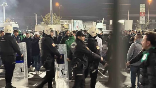 Ertuğrul Sağlam: Oyuncularım ayaklarına sağlık