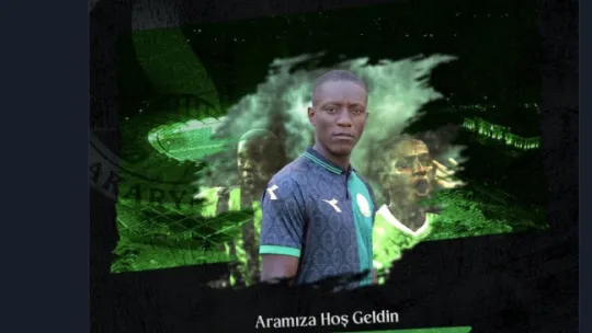 Sakaryaspor bombayı patlattı