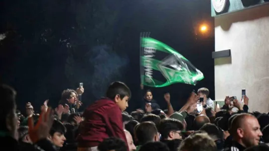 Sakarya, Kocaelispor galibiyetinden sonra sokaklara döküldü