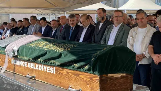 Minik Ekin gözyaşları içinde son yolculuğuna uğurlandı