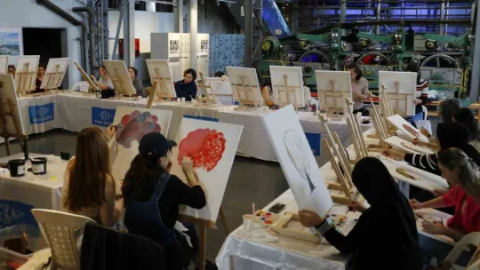 Sanat dolu bir gün geçirdiler