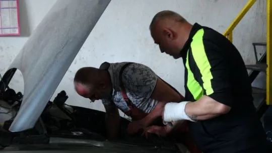 Sanayide otomobil böyle patladı