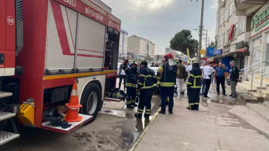 Şarj edilen akü patlayarak yangına sebep oldu