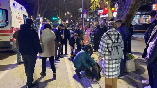 İzmit'teki motosiklet kazasında 2 kişi ağır yaralandı