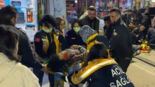 İzmit'teki motosiklet kazasında 2 kişi ağır yaralandı